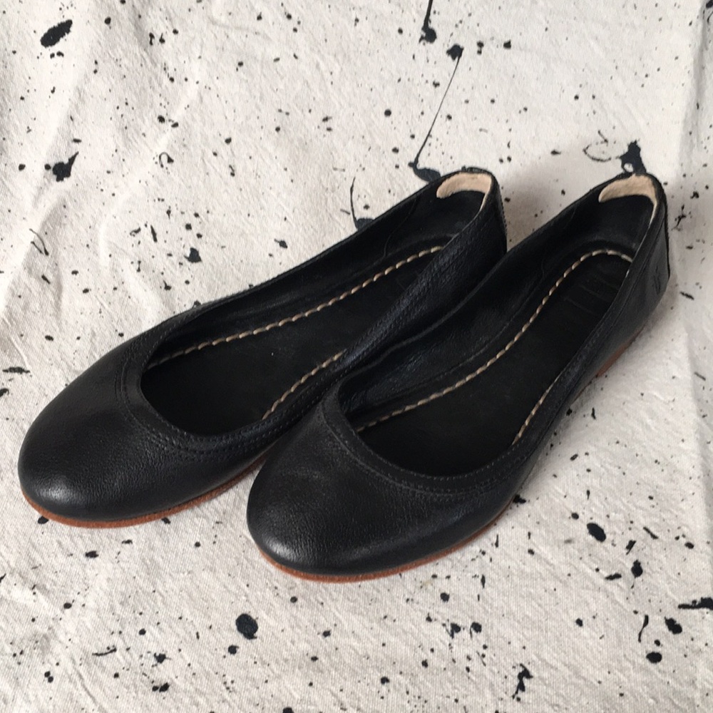 Frye brand black leather ballet flat